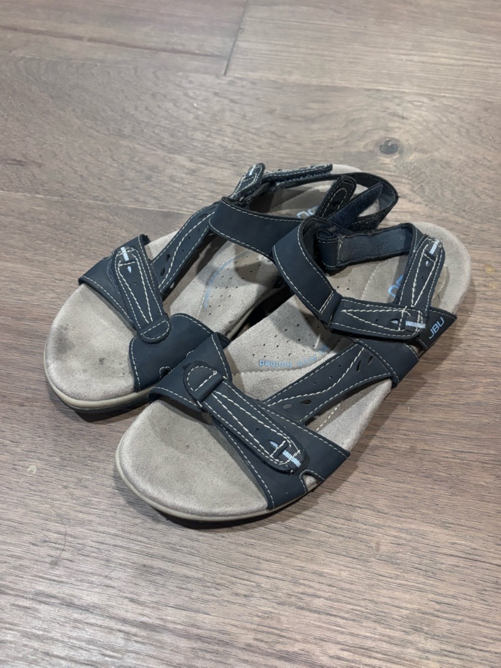 JBU Black and Tan Women's Comfort Sandals